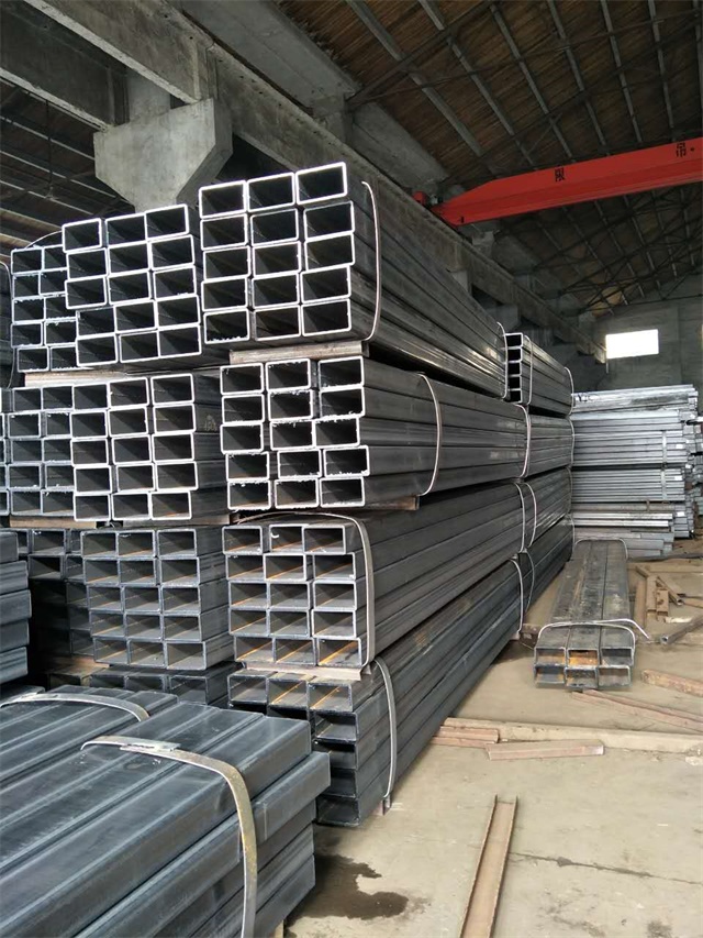 华岐镀锌<font style='color:red'>方管</font>生产直销